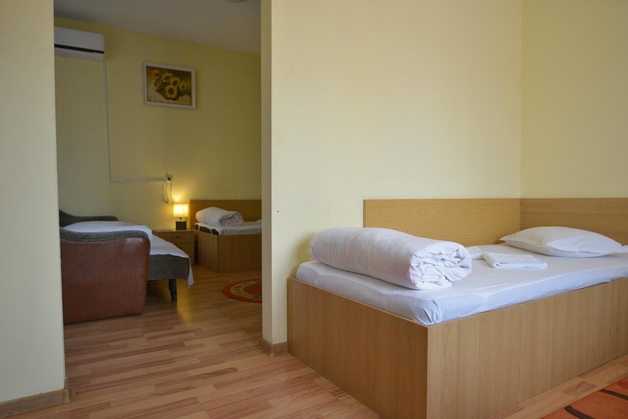 Отель Hotel Decebal Bistrita Бистрица-19