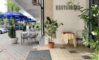 Отель Hotel Decebal Bistrita Бистрица-2